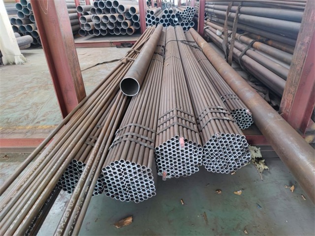 张家口15crmog无缝钢管